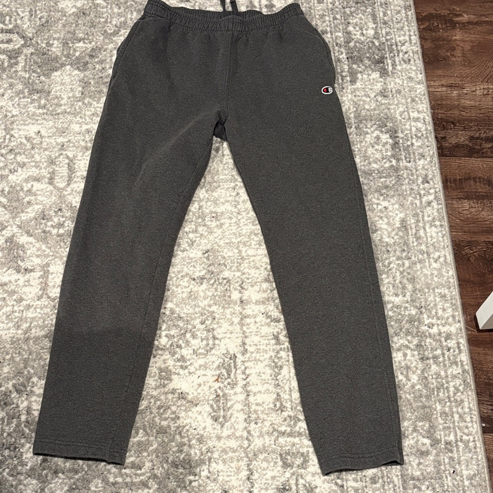 Champion men’s sweatpants wide legged